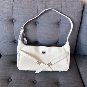 Elegant Cream Shoulder Bag